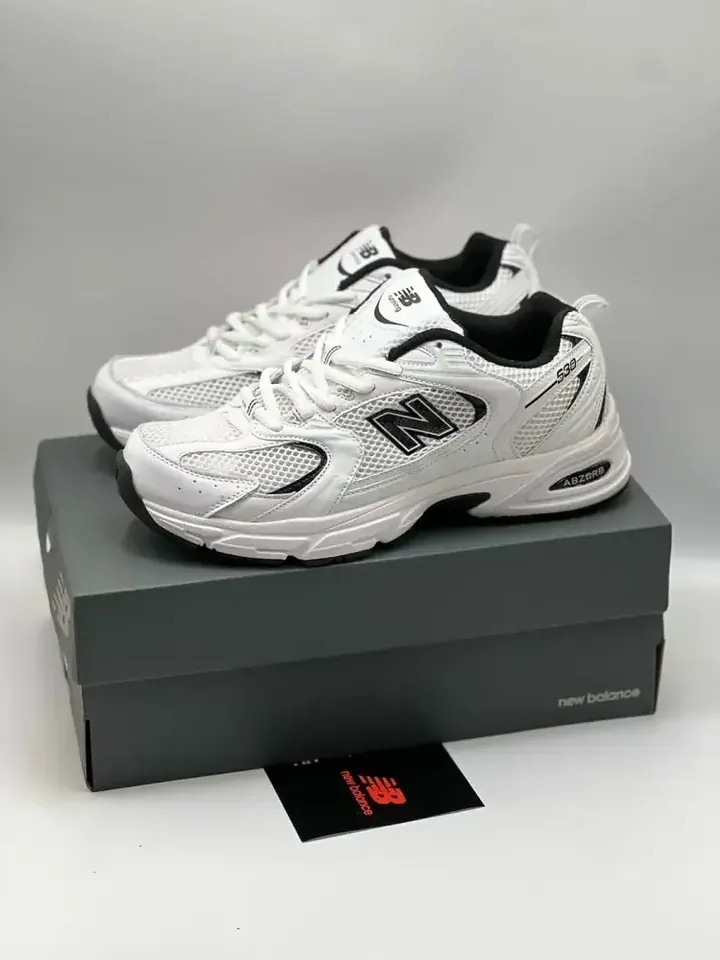 NEW BALANCE 530 أبيض وأسود